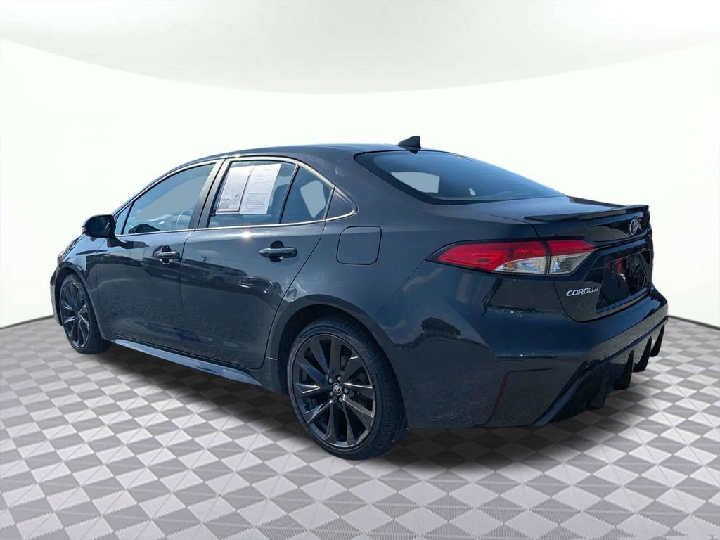 Used 2024 Toyota Corolla SE FWD image 5