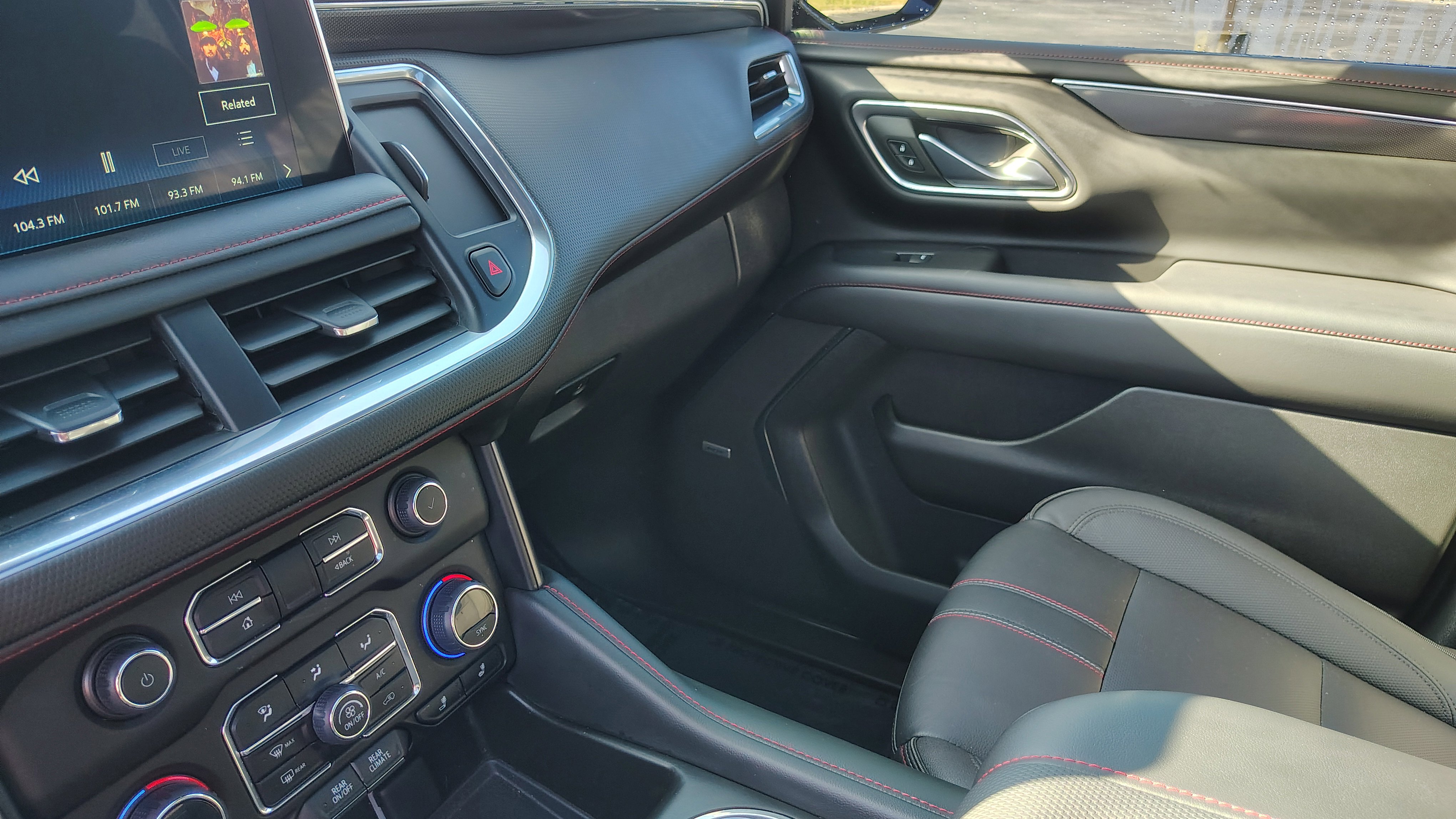 Used 2023 Chevrolet Tahoe RST image 24