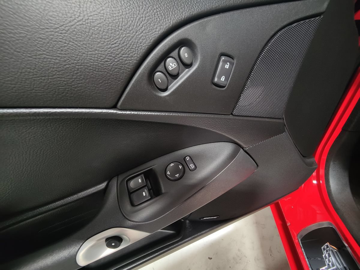 Used 2013 Chevrolet Corvette Grand Sport w/ 3LT Preferred Equipment Group RWD image 26