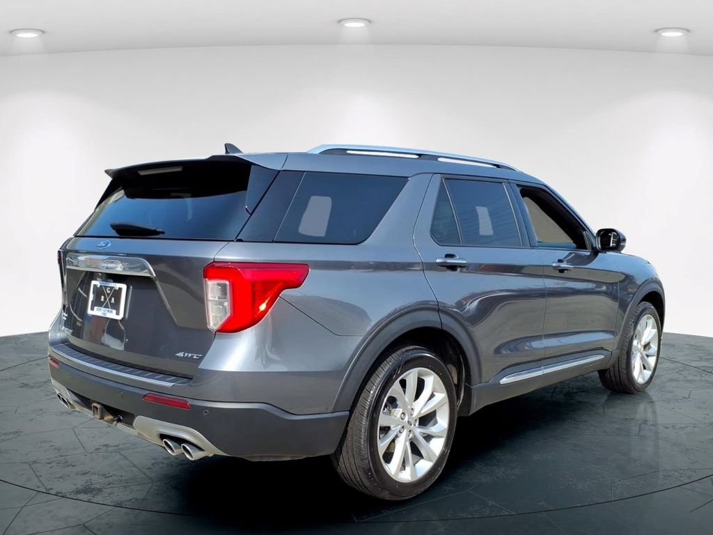 Used 2023 Ford Explorer Platinum w/ Technology Package AWD/4WD image 6