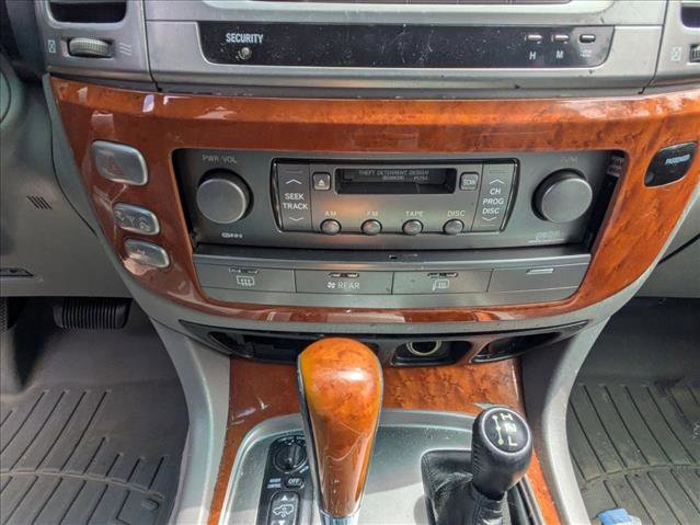 Used 2004 Lexus LX 470 4WD image 14