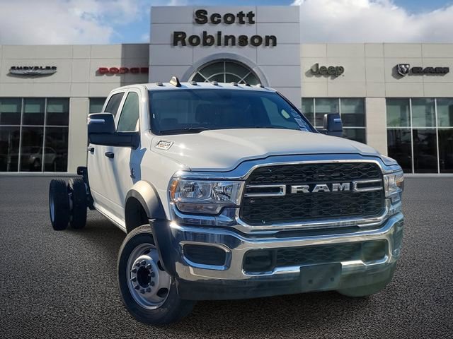 New 2024 RAM 5500 Tradesman w/ Chrome Appearance Group