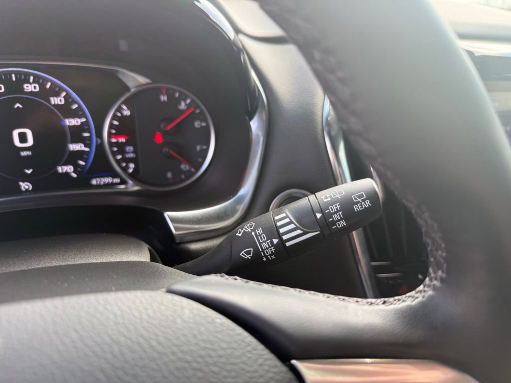 Used 2023 Chevrolet Traverse Premier w/ Redline Edition image 34