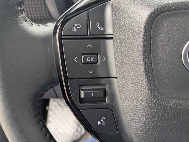 Used 2024 Toyota bZ4X AWD image 23