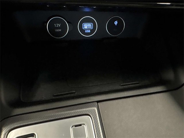 Used 2025 Genesis G70 3.3T Advanced image 16