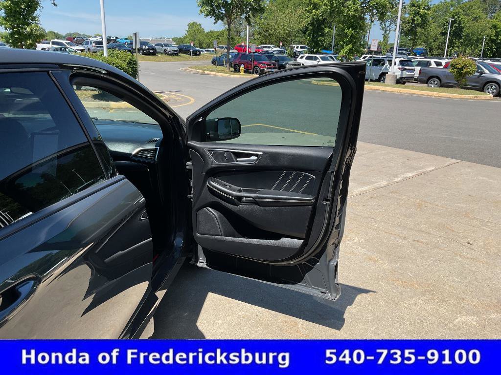 Used 2021 Ford Edge ST w/ Equipment Group 401A AWD/4WD image 19