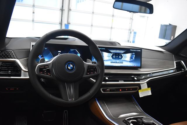 New 2026 BMW X5 xDrive50e w/ M Sport Package AWD/4WD image 23