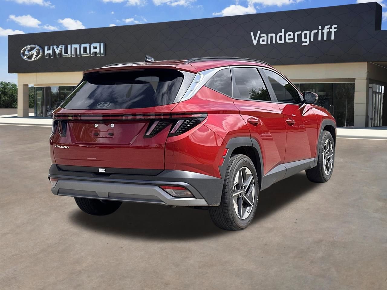 Used 2026 Hyundai Tucson SEL FWD image 12