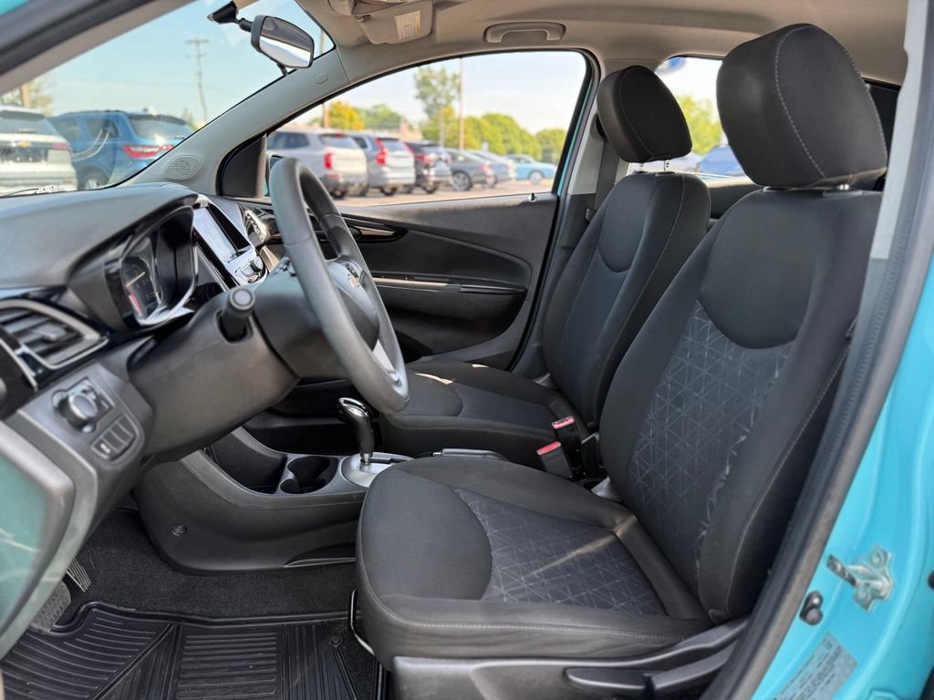Used 2021 Chevrolet Spark LT FWD image 10