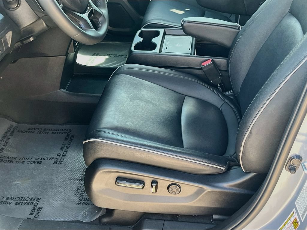 Used 2025 Honda Odyssey Touring image 20