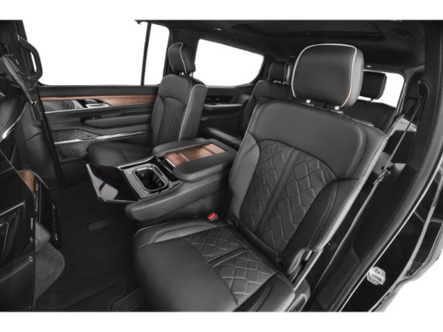 Certified 2025 Jeep Grand Wagoneer 4WD image 12