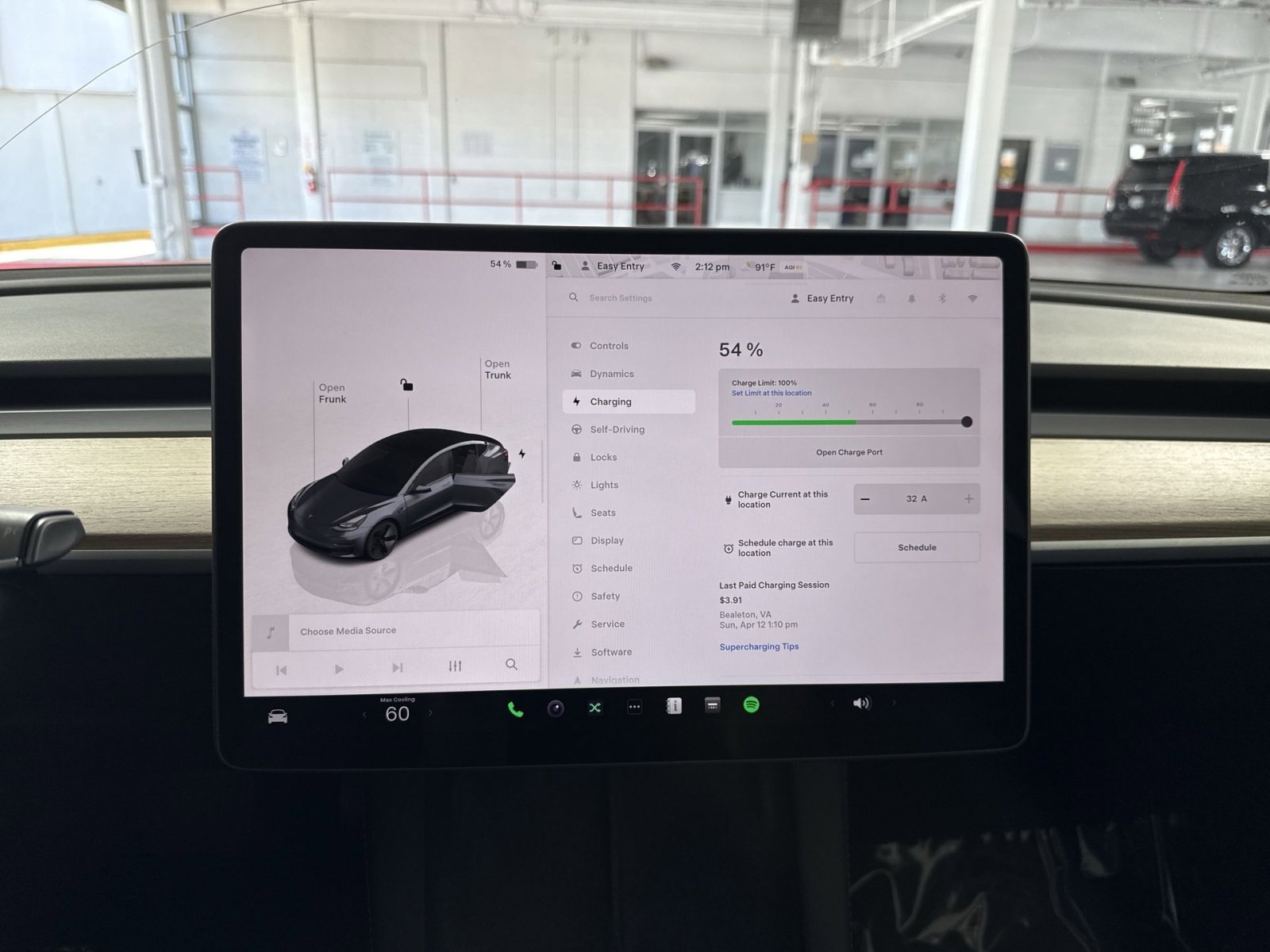 Used 2023 Tesla Model 3 Standard Range image 17
