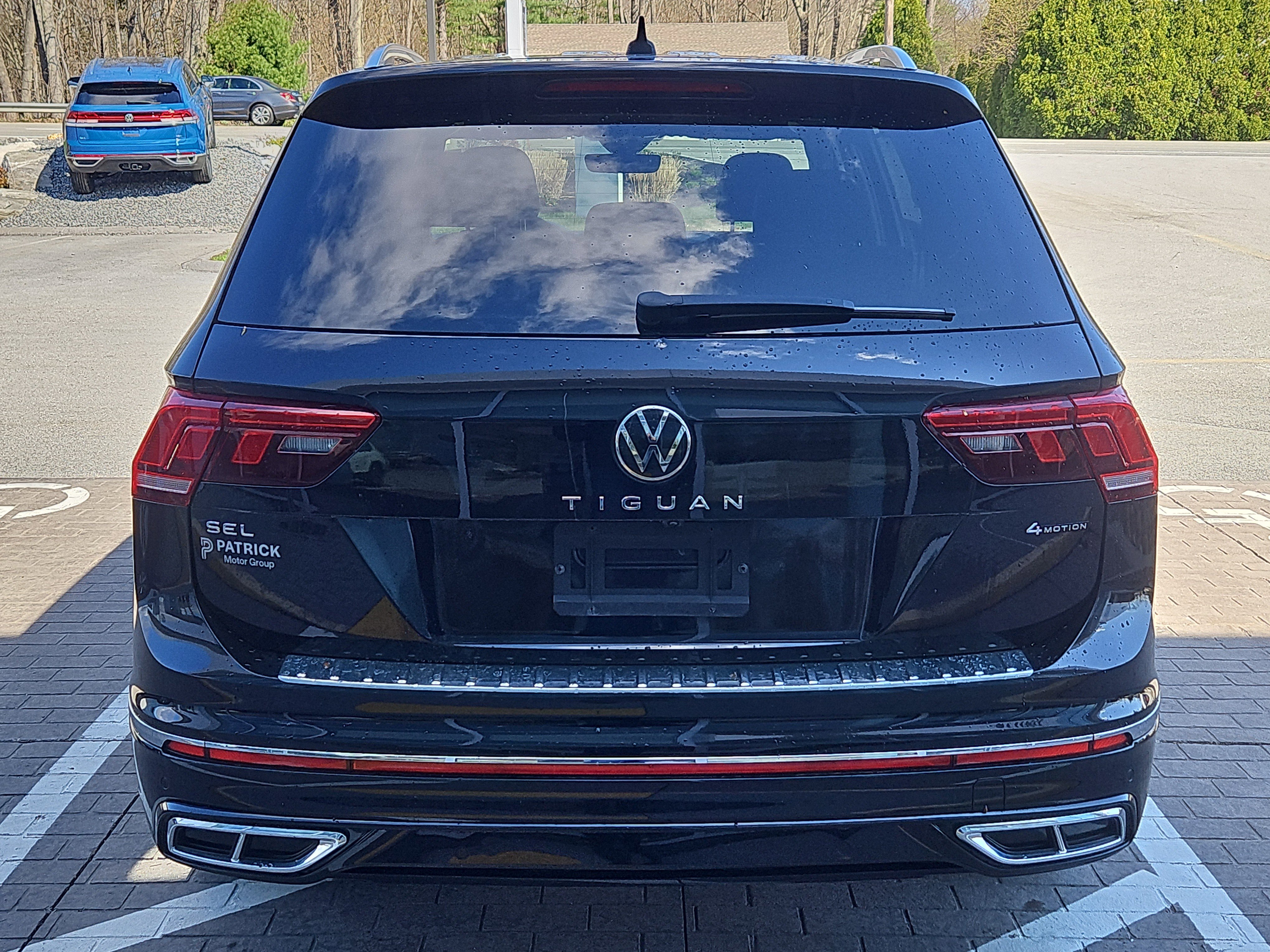 Used 2022 Volkswagen Tiguan SEL R-Line image 30