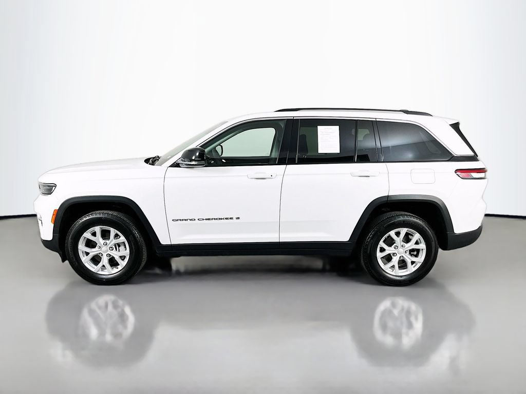 Used 2023 Jeep Grand Cherokee Limited AWD/4WD image 5
