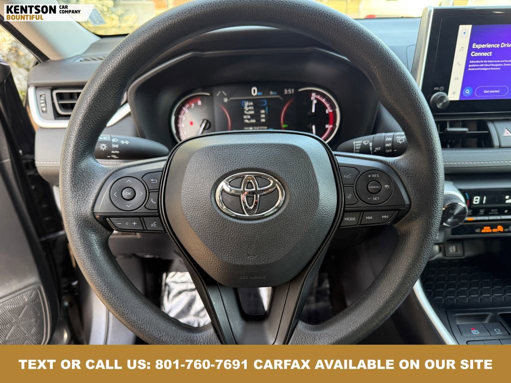 Used 2025 Toyota RAV4 XLE image 18