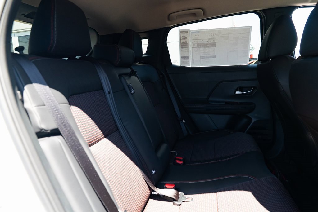 New 2025 Nissan Kicks SR w/ Interior Electronics Package image 21