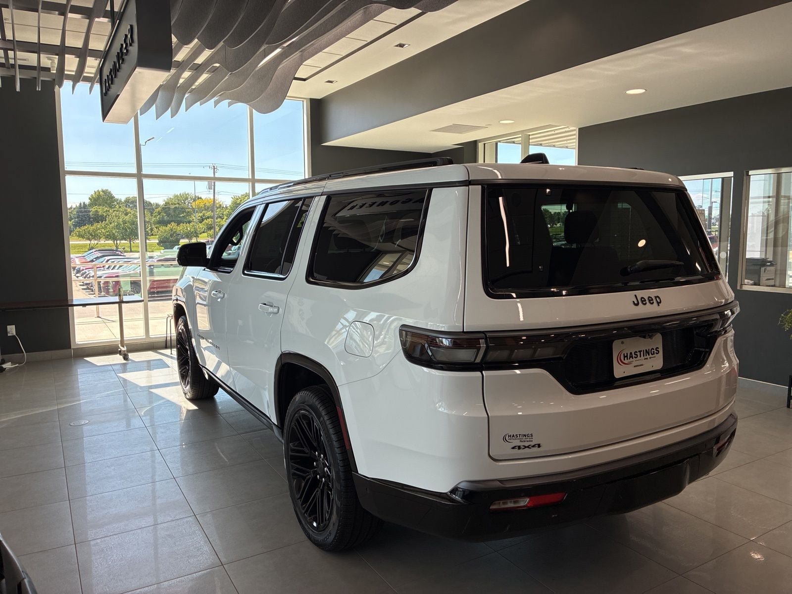 New 2026 Jeep Grand Wagoneer Limited AWD/4WD image 3