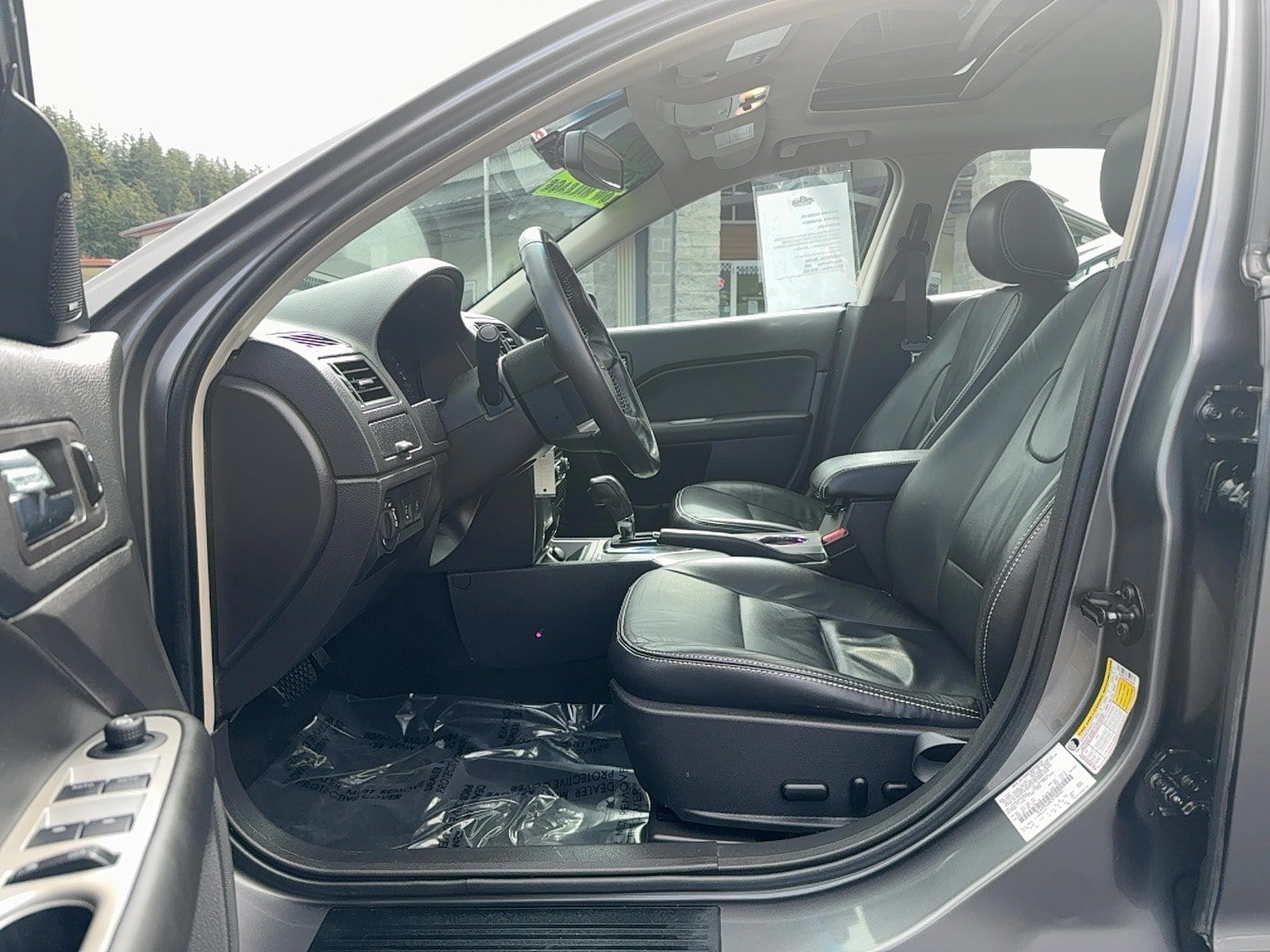 Used 2012 Ford Fusion SEL FWD image 11