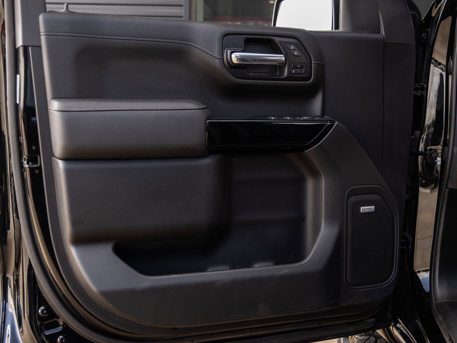 Used 2022 GMC Sierra 1500 SLT w/ SLT Premium Plus Package image 20