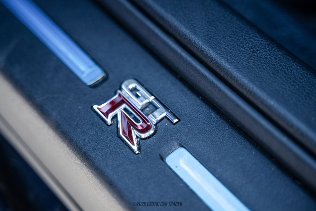 Used 2024 Nissan GT-R AWD/4WD image 45