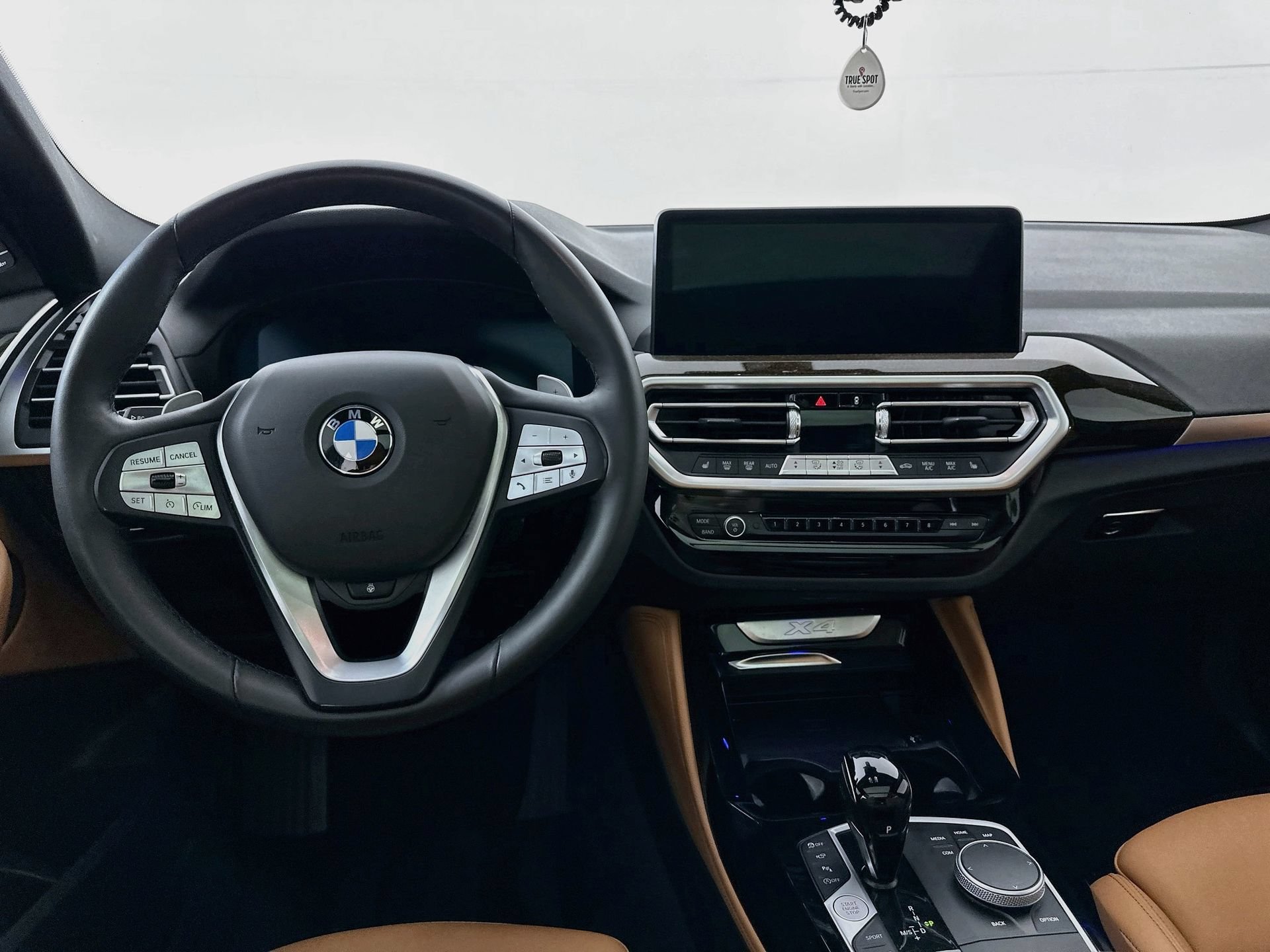 Used 2024 BMW X4 xDrive30i w/ Premium Package AWD/4WD image 24