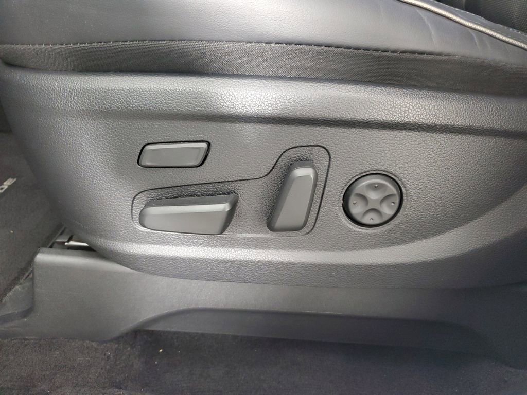 Used 2022 Hyundai Palisade Calligraphy image 30