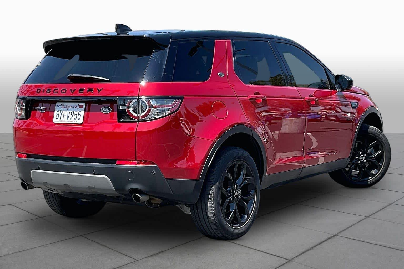 Used 2017 Land Rover Discovery Sport HSE AWD/4WD image 11