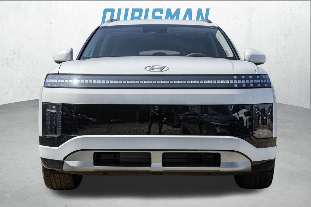 New 2026 Hyundai Ioniq 9 SEL image 2