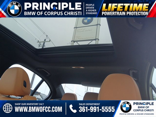 New 2026 BMW 330i Sedan w/ M Sport Package RWD image 28