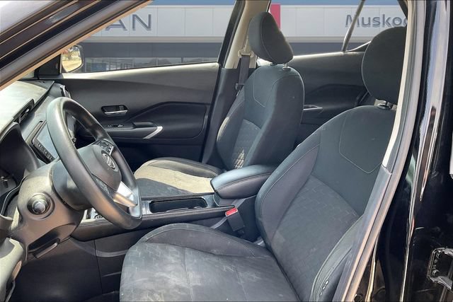 Used 2024 Nissan Kicks SV FWD image 19