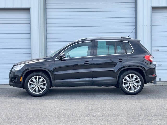 Used 2009 Volkswagen Tiguan SE AWD/4WD image 8