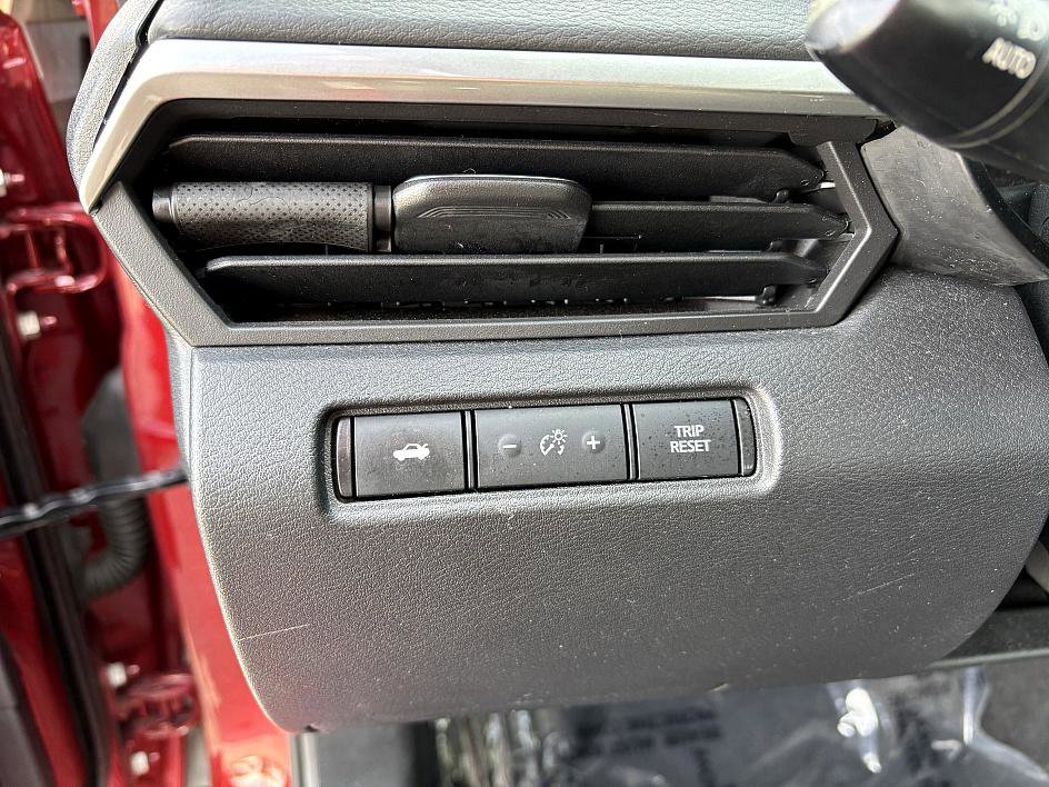 Certified 2022 Nissan Altima 2.5 SR image 17