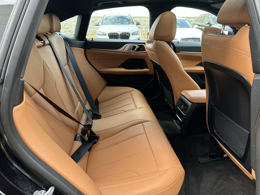 Used 2023 BMW i4 eDrive35 w/ Premium Package image 35