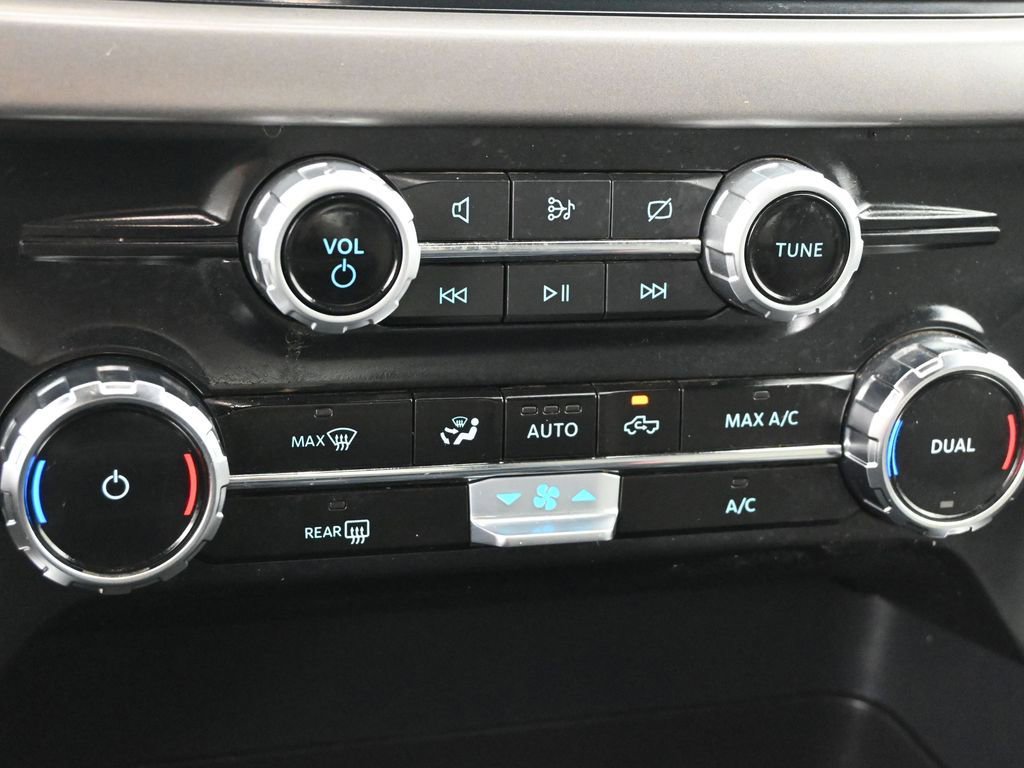 Certified 2024 Ford F150 XLT w/ Mobile Office Package image 17