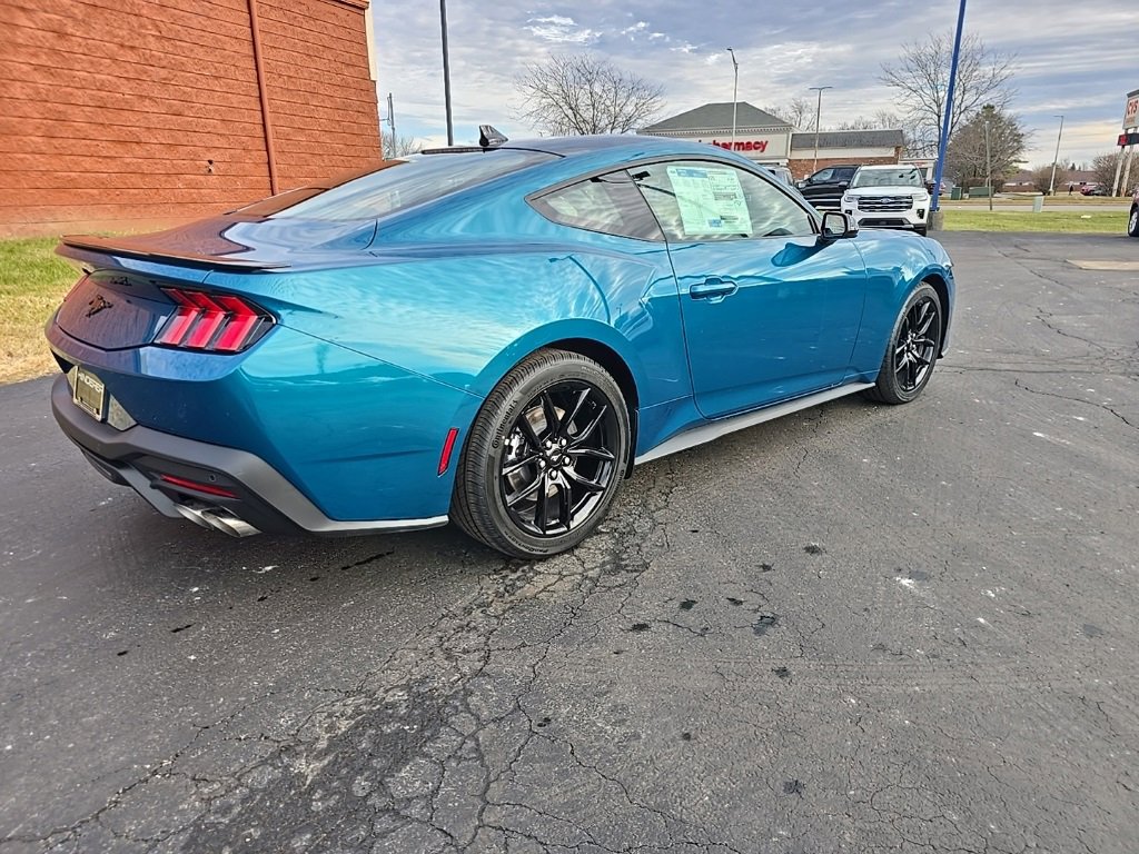 New 2026 Ford Mustang image 4