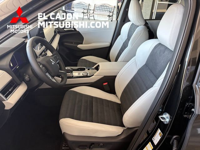 New 2026 Mitsubishi Outlander SE AWD/4WD image 14