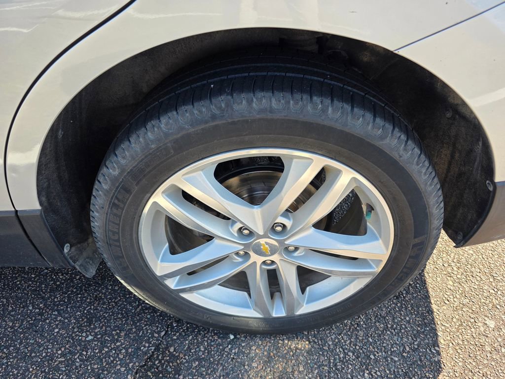 Used 2019 Chevrolet Equinox Premier image 28