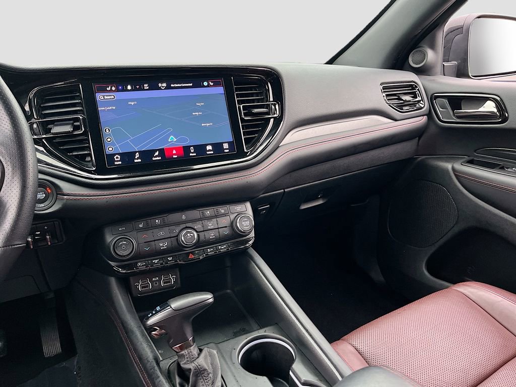 Certified 2024 Dodge Durango GT image 24