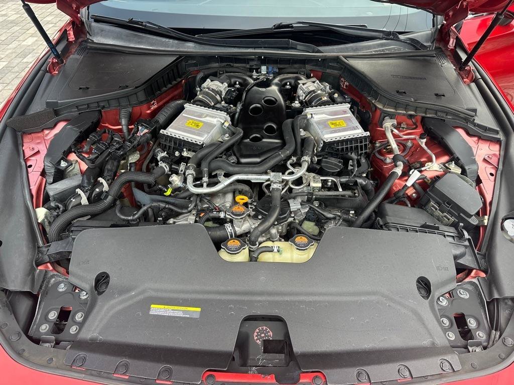 Used 2017 INFINITI Q60 Red Sport 400 RWD image 31
