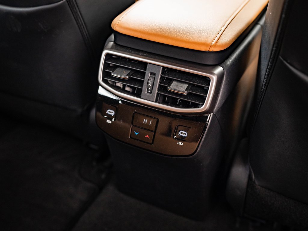 Used 2025 Lexus RX 350 Premium image 35