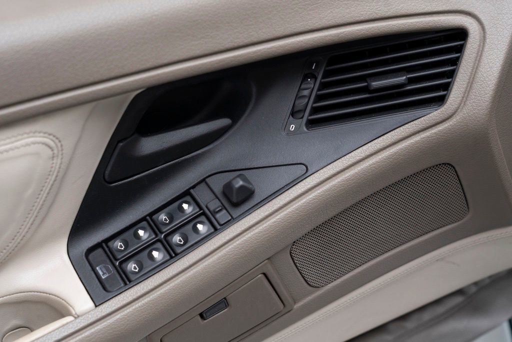 Used 1992 BMW 850i image 19
