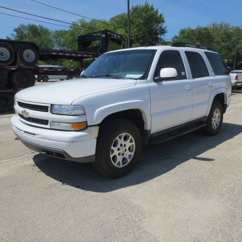 Used 2006 Chevrolet Tahoe Z71 w/ Z71 Preferred Equipment Group AWD/4WD image 4