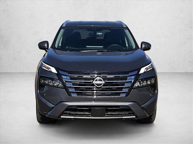 Used 2026 Nissan Rogue SL FWD image 2