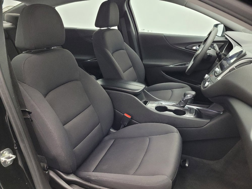 Used 2022 Chevrolet Malibu LT image 21