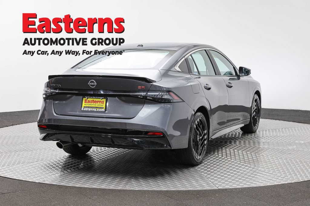 Used 2026 Nissan Sentra SR w/ Floor Mat Package FWD image 5