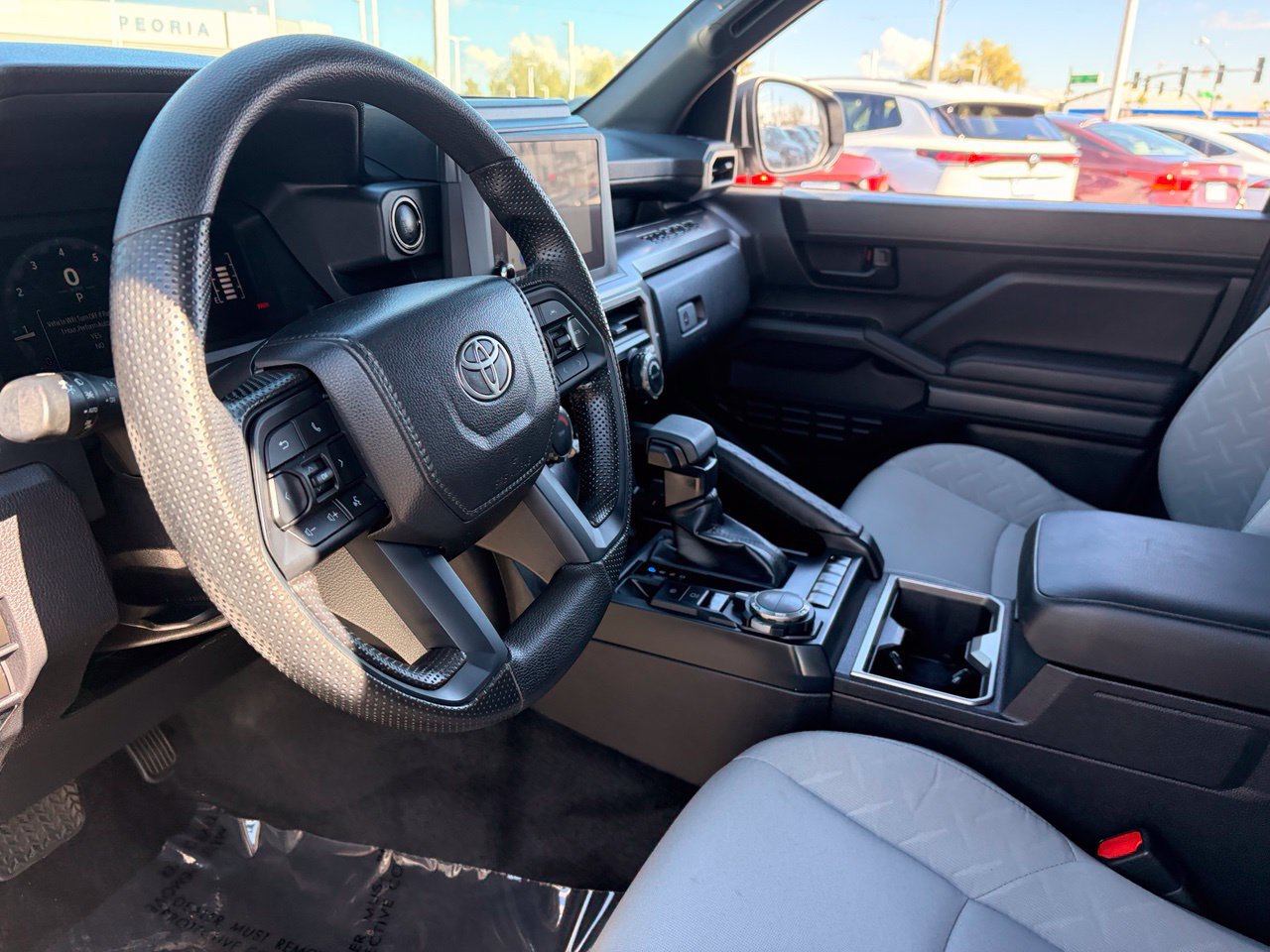 Used 2024 Toyota Tacoma SR5 AWD/4WD image 16