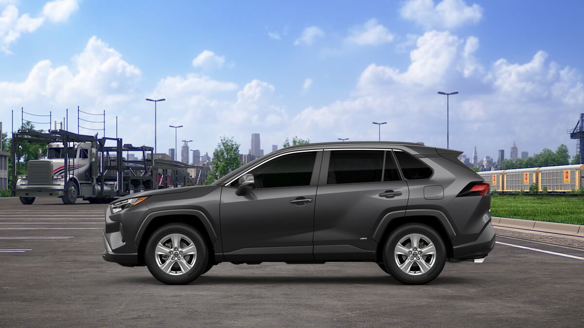 New 2025 Toyota RAV4 XLE image 4