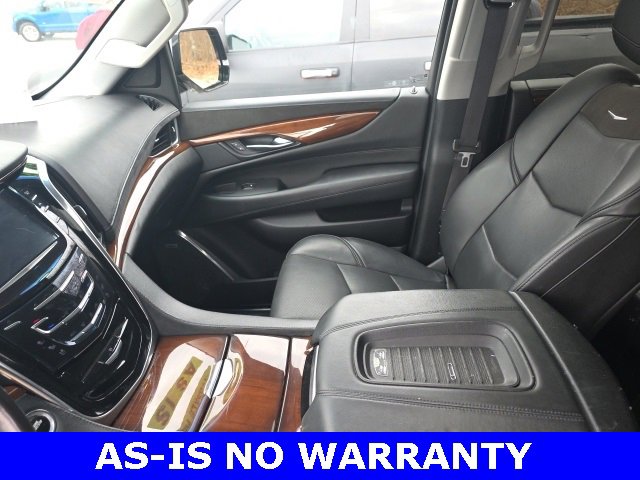 Used 2018 Cadillac Escalade ESV Luxury image 6