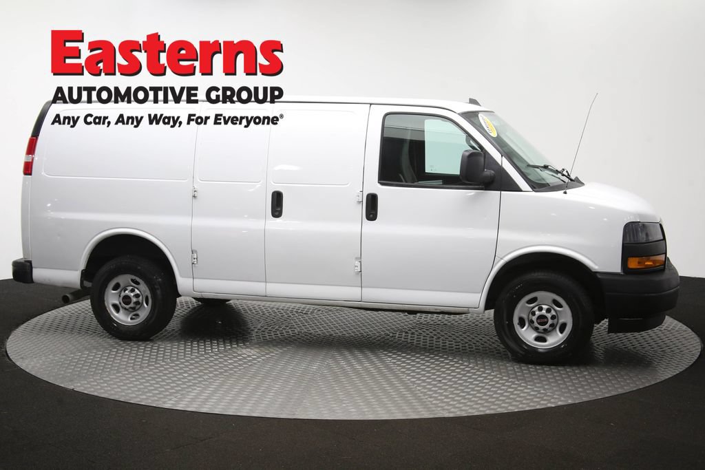 Used 2022 GMC Savana 2500 RWD image 39