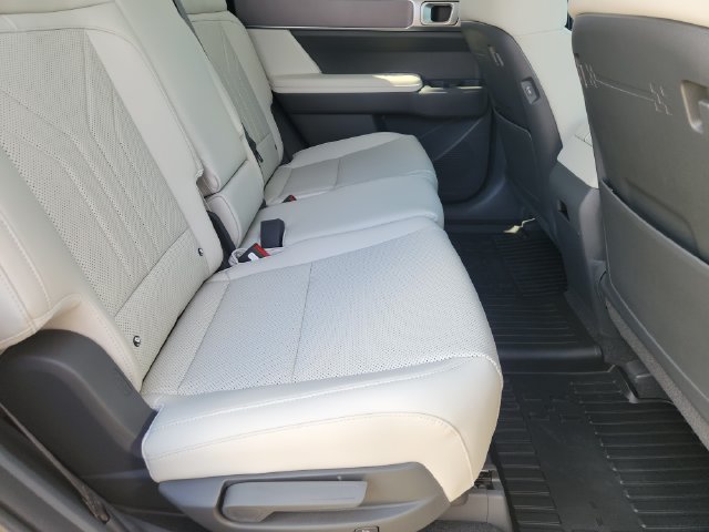 New 2027 Hyundai Santa Fe SEL FWD image 32